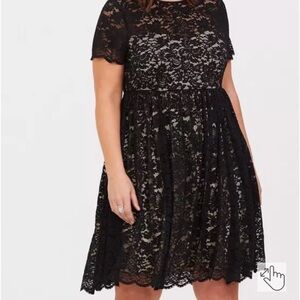 New Torrid Black Lace Dress Size 1X 1 Stretch Short Sleeve Fairycore Grunge Goth